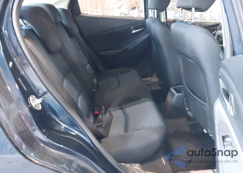 2018 Toyota Yaris Ia из США, поврежденный, VIN 3MYDLBYV3JY328106